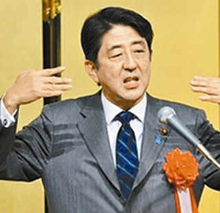 安倍"雷语频出"主要为迎合极端民族主义