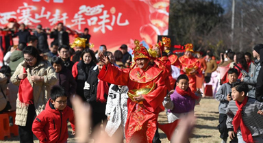 浙江湖州：鄉村聯歡會迎新年