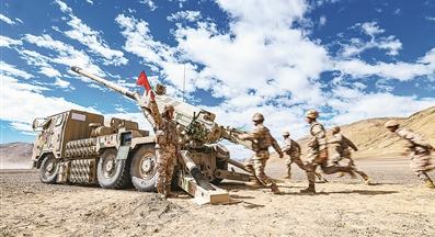 新疆軍區某部組織實戰化訓練