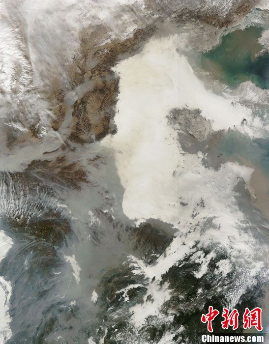 NASA发布中国华北地区雾霾天气卫星照