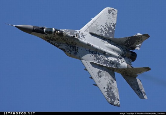 ˹工˵MIG-29ԲͿװ