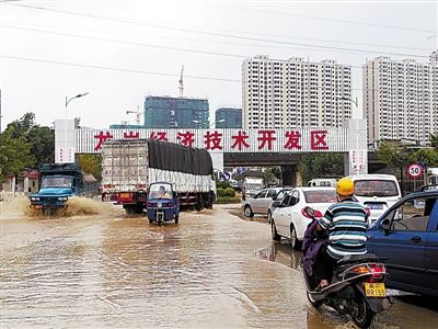 天兔来袭 龙岩市普降大雨