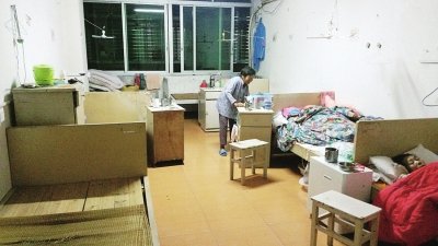 福清近百万人出国 空巢老人破10万养老成难题