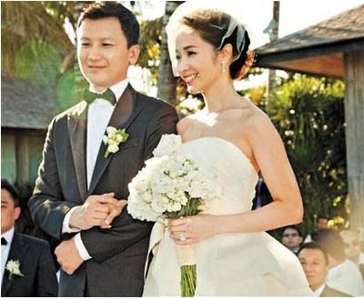 刘璇婚礼百万定制皇室玫瑰 名人奢侈婚礼排行榜