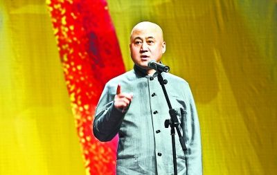 方清平改说对口相声 众笑星伴您破五