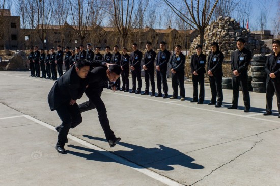 走进北京私人保镖魔鬼训练营(组图)