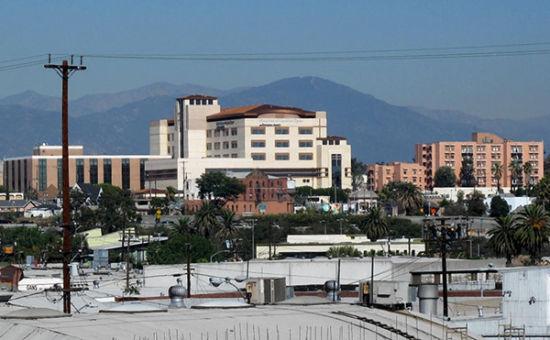 Ϭե캸a(Boyle Heights)hS|