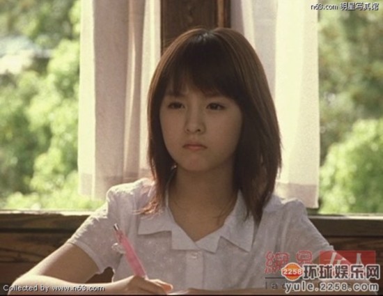刘亦菲张柏芝梨沙子 看女星们美到极致的小时候- 中国日报网