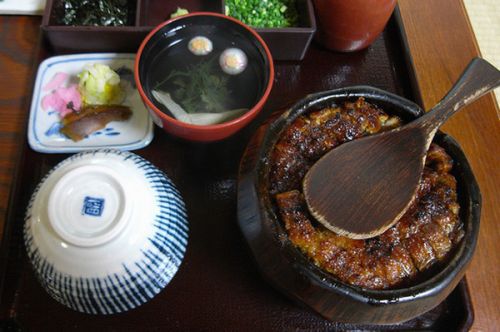 探访十大日本料理 各地特色美食让人垂涎欲滴