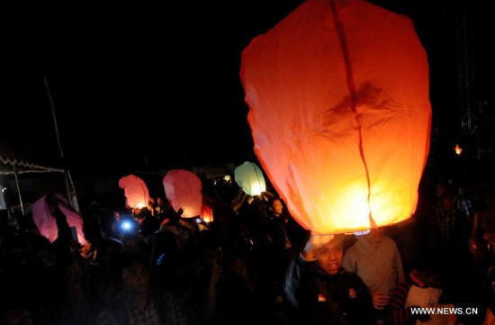 INDONESIA-YOGYAKARTA-DRAGON BOAT FESTIVAL