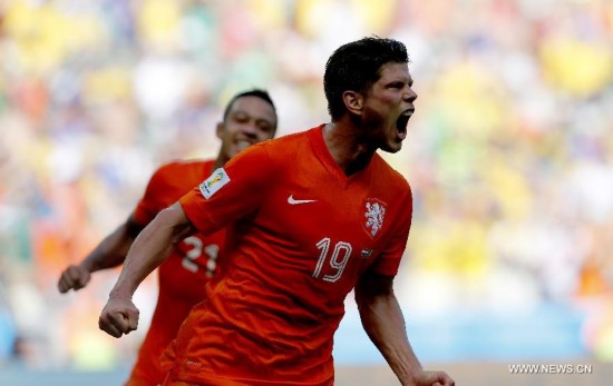 Netherlands won 2-1 over Mexico and qualified for Quarter-finals on Sunday.