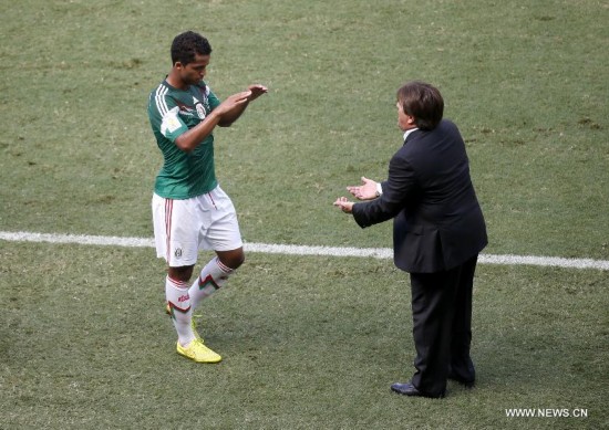 Netherlands won 2-1 over Mexico and qualified for Quarter-finals on Sunday.