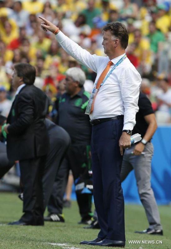 Netherlands won 2-1 over Mexico and qualified for Quarter-finals on Sunday.