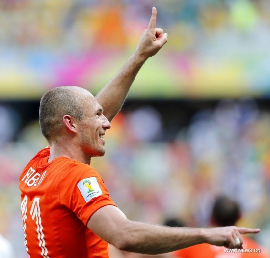 Netherlands won 2-1 over Mexico and qualified for Quarter-finals on Sunday.