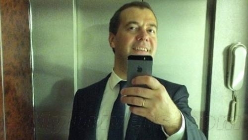 俄罗斯总理用iPhone 5S又如何 苹果交出源代码