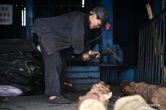 CHINA-HUAINAN-COAL MINE BLAST-RESCUE (CN)