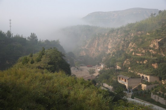 袁家沟,一个陕北的小山村,地处偏僻,却在40年间先后走出了4位省委