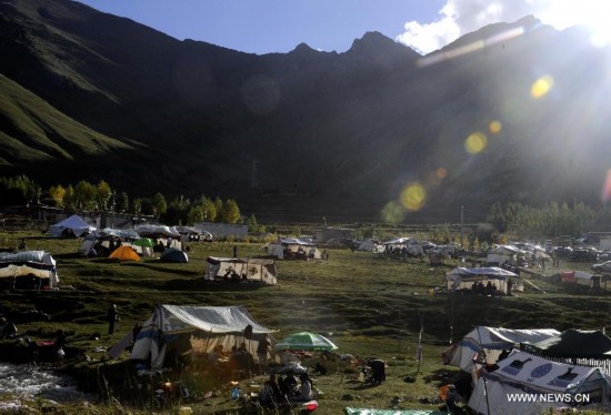 CHINA-LHASA-BATHING FESTIVAL (CN) 