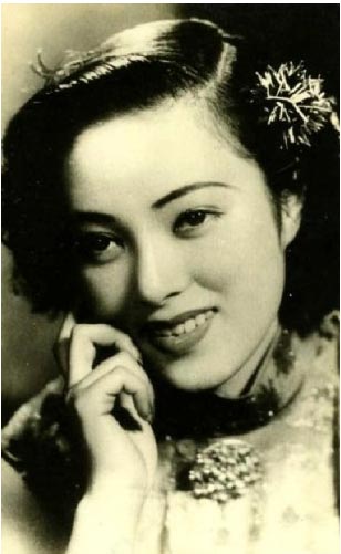 Songstress Li Xianglan dies at 94