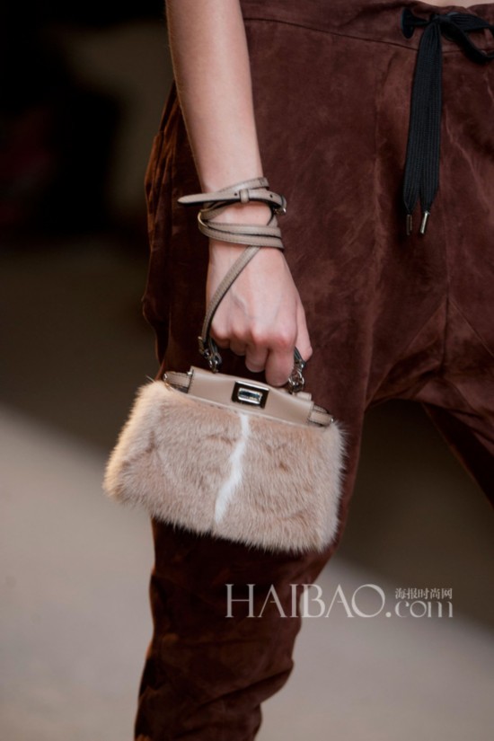 2015ʱװܣҵ (Fendi) 2015Ůװ