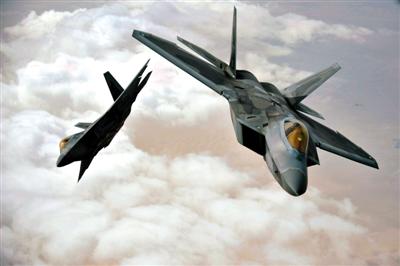 美军F-22战机首次参战战争非对称致优势难体现