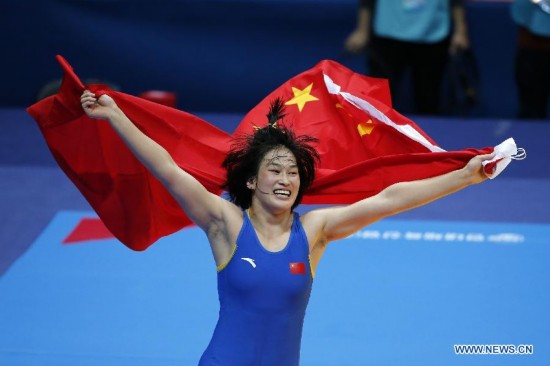 Zhou Feng won 4-0 and claimed the title.