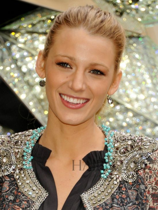 ˡ (Blake Lively) 