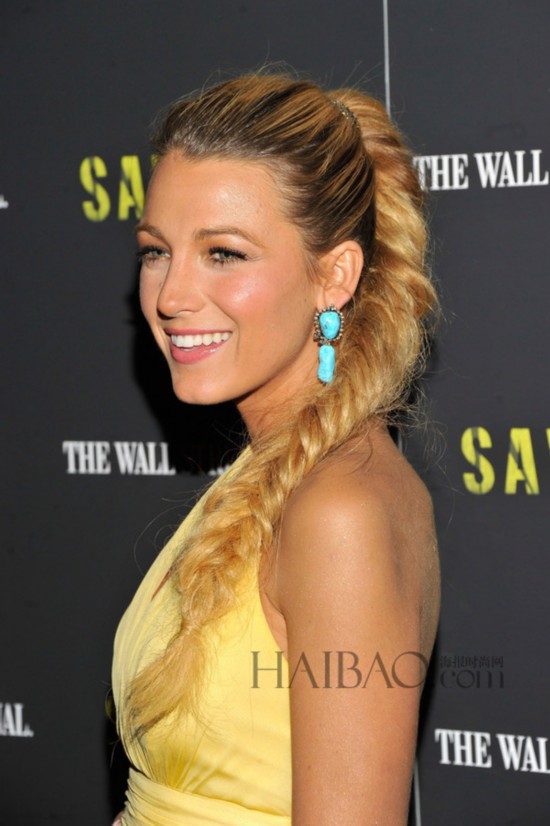 ˡ (Blake Lively) ࡶSavages (Ұ) ŦԼӳʽ