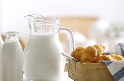生牛奶、燕麦粥 7种食物营养可与牛奶媲美