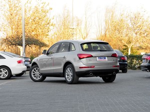 һ-ڰµ µQ5 2015 40 TFSI ȡ
