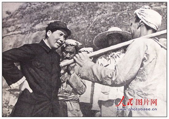 珍贵照片:毛主席与人民群众在一起的经典瞬间