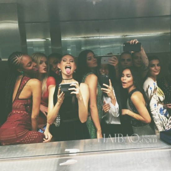 Kendall Jenner, Zo  Kravitz, Cara Delevingne, Behati Prinsloo, Bella Hadid, Emily Ratajkowski, Alexander Wang