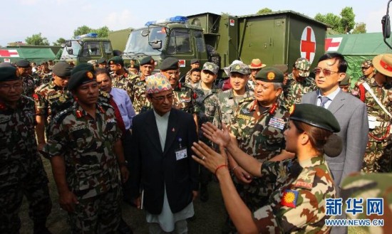 中国送尼泊尔军方两套野战医院