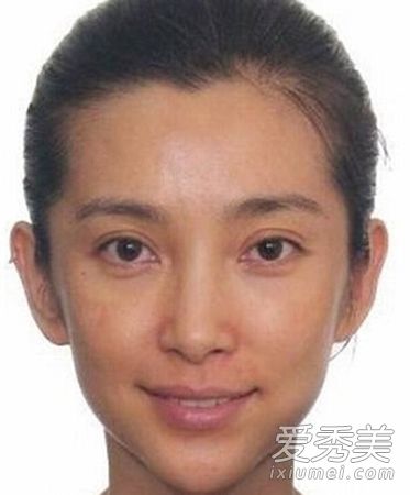 15位素颜最丑的女明星 赵丽颖李小璐皮肤差