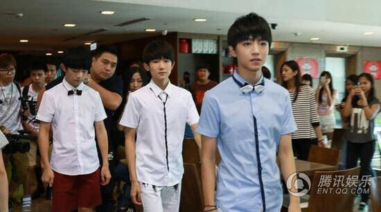 TFBOYS¼ơˡ СS̿