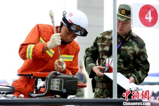 四川首届消防装备技师比武竞赛拉开序幕