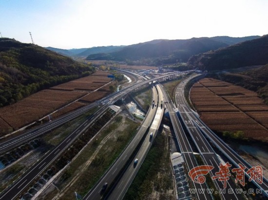 铜川至黄陵高速公路今通车 下午3点开放交通