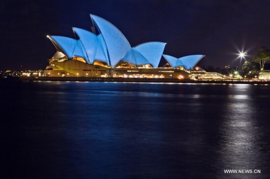 AUSTRALIA-SYDNEY-OPERA HOUSE-UN-70TH ANNIVERSARY-BLUE LIGHT 