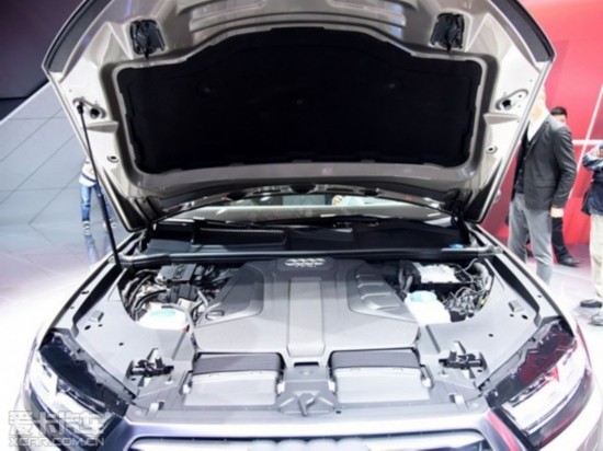 µQ7