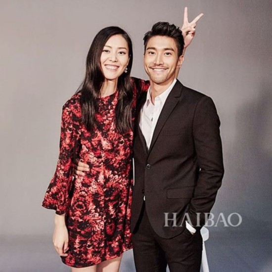 B (Liu Wen) BZl (Choi Si won)