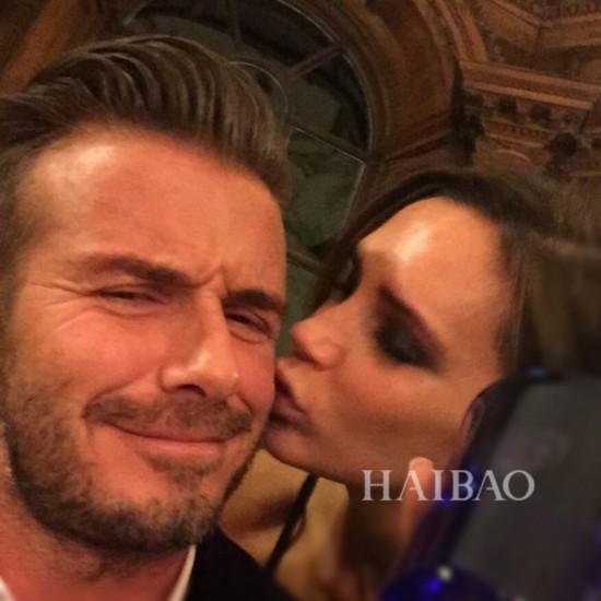 hQȡPJ~i (Victoria Beckham) PoPVҤjáPJ~i (David Beckham) X