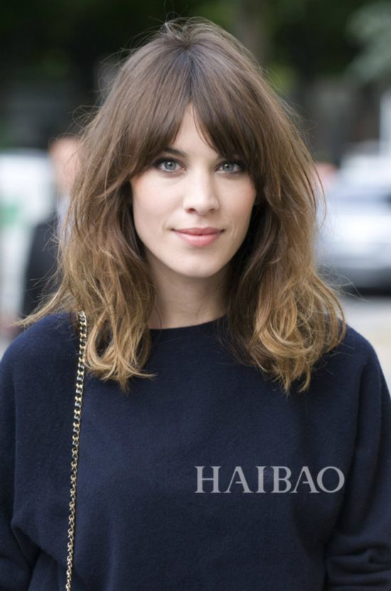 ̬P (Alexa Chung)