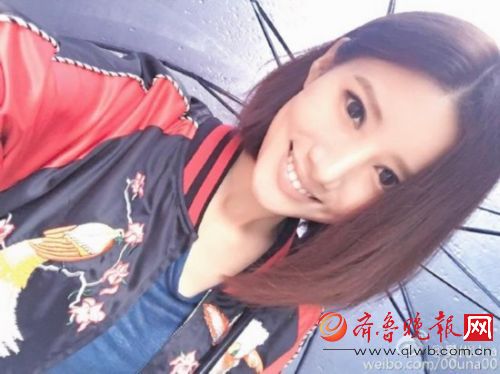 余罪女演员吴优内衣_吴优在余罪漏出内衣