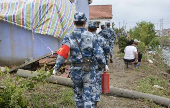 北部战区官兵救灾遇火情：这次“军人优先”，震撼心灵！（组