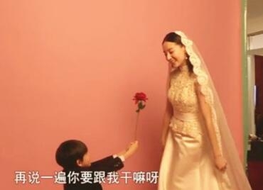 董洁顶顶婚纱照_董洁和顶顶的婚纱照(3)