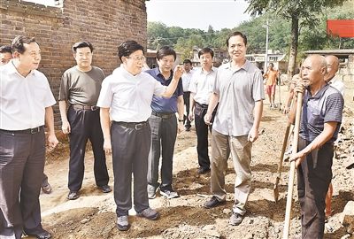 赵克志在平山县调研指导灾后恢复重建工作