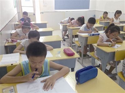 南通海门1300多小学生比赛趣味数学