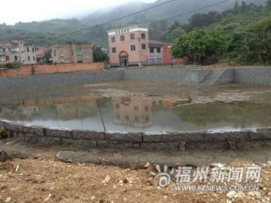 连江人口_寒雨连江夜入吴(2)