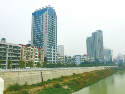 开发商住建规划部门扯皮 业主收房近4年难拿