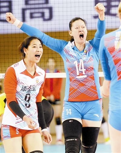 天津女排联赛客场以3比0横扫福建队 锁定a组头名